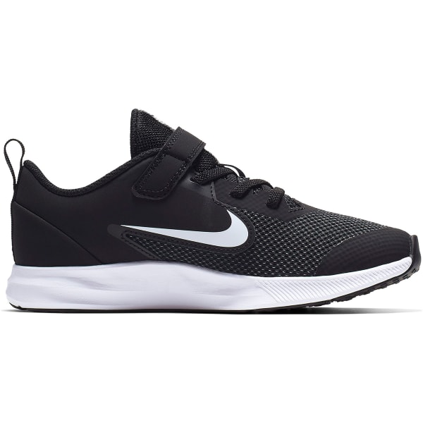 NIKE Boys' Downshifter 9 Sneaker