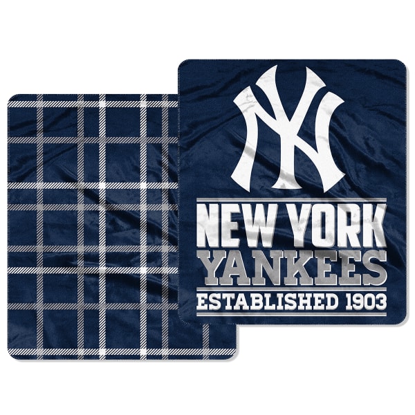 NEW YORK YANKEES Double-Sided Cloud Throw (60 x 70 in.)