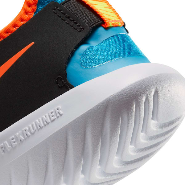 NIKE Boys' Flex Runner Running Shoes