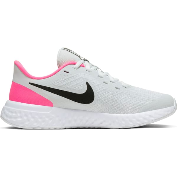 NIKE Little Girls' Revolution 5 Sneaker