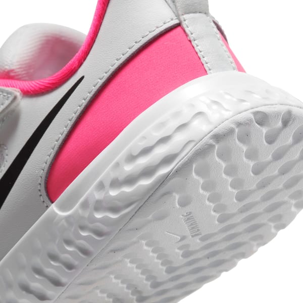 NIKE Girls' Revolution 5 Running Shoes