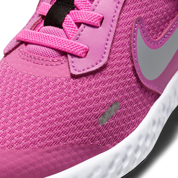 NIKE Girls' Revolution 5 Running Shoes