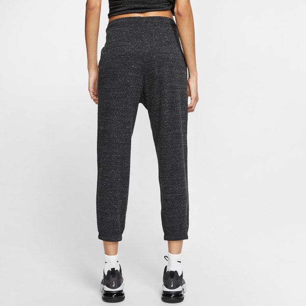 NIKE Women's Sportswear Gym Vintage Capri