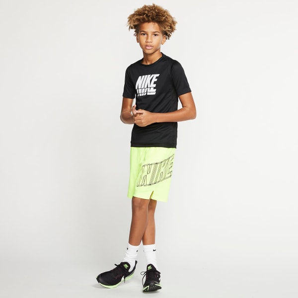 NIKE Big Boys' 8-20 Short-Sleeve Trophy Graphic Tee