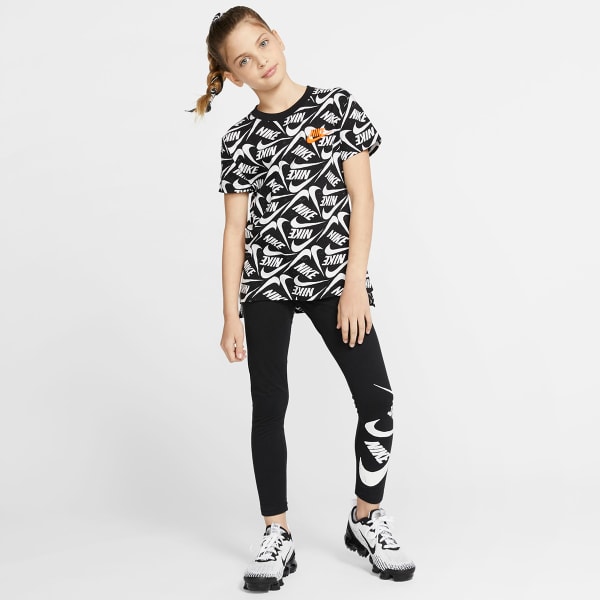 NIKE Girls' Short-Sleeve Swoosh Logo Tee