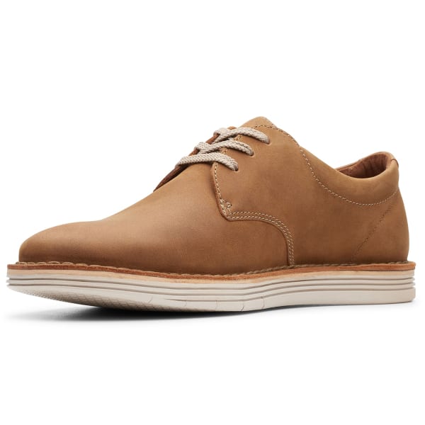 CLARKS Forge Vibe Casual Lace-Up Shoes