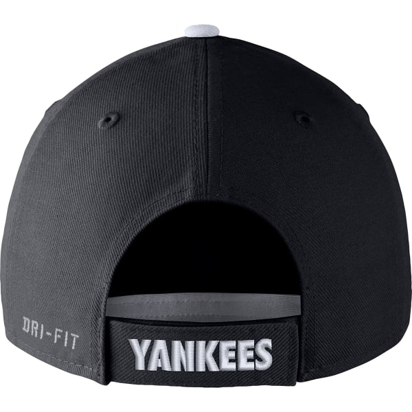 NEW YORK YANKEES Men's Nike Classic Adjustable Performance Hat - Bob's  Stores