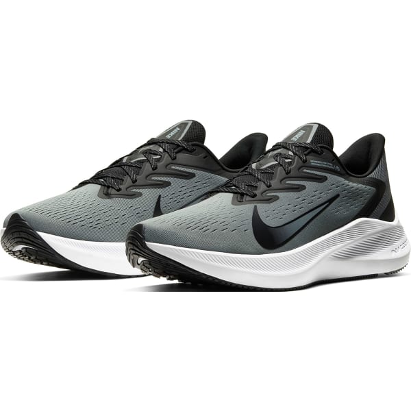 NIKE Men's Air Zoom Winflo 7 Running Shoe