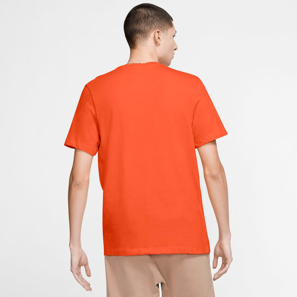 NIKE Men's Swoosh Short Sleeve Tee