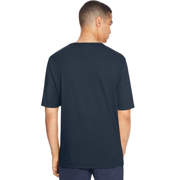 CHAMPION Men's Heritage Script Short-Sleeve Tee