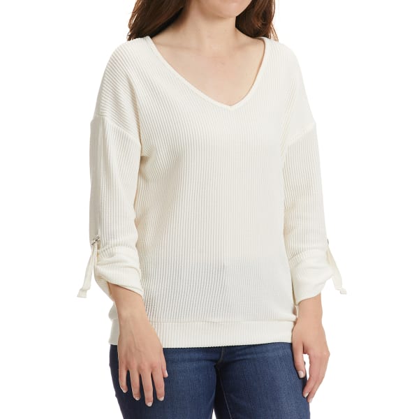 ABSOLUTELY FAMOUS Women's 3/4-Sleeve Banded Bottom Top