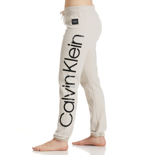 CALVIN KLEIN PERFORMANCE Women's Slim Fit Cuffed Sweatpant