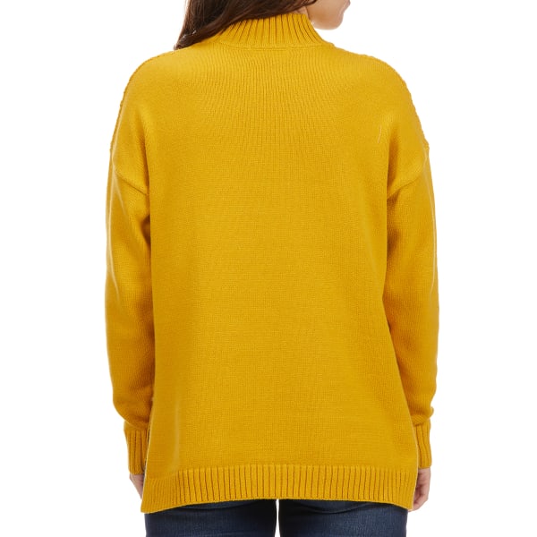 COLOUR EIGHTEEN Women's Roving Cable Sweater