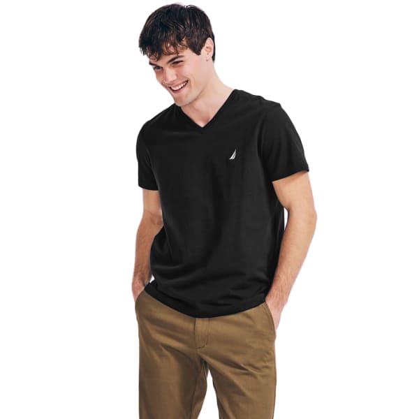 NAUTICA Men's Short-Sleeve V-Neck Tee