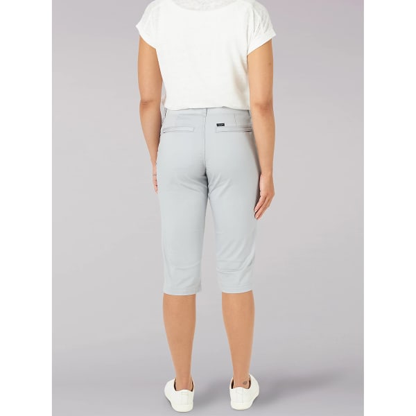 LEE Women's Flex-to-Go Relaxed Fit Utility Skimmer