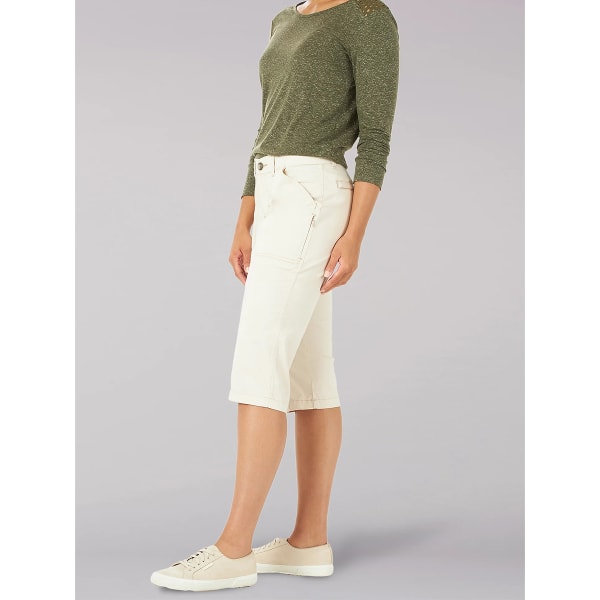 LEE Women's Flex-to-Go Relaxed Fit Utility Skimmer