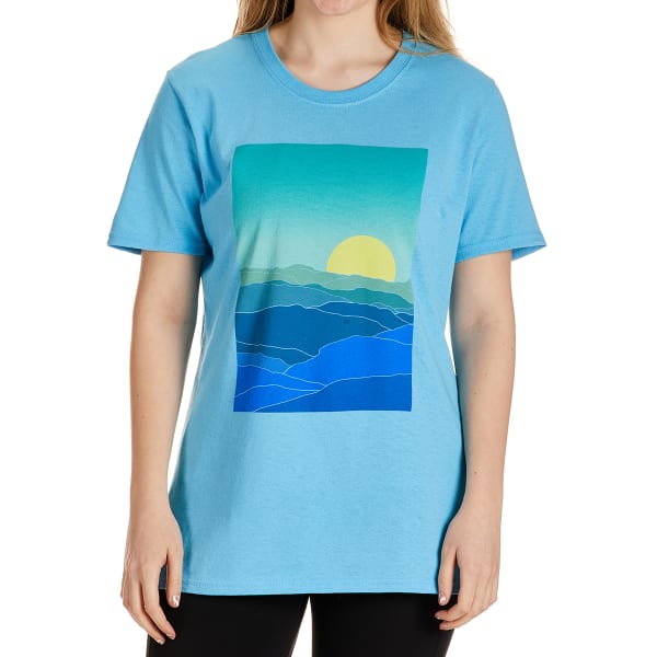 BODY RAGS Juniors' Sunsets Over Mountains Short-Sleeve Graphic Tee