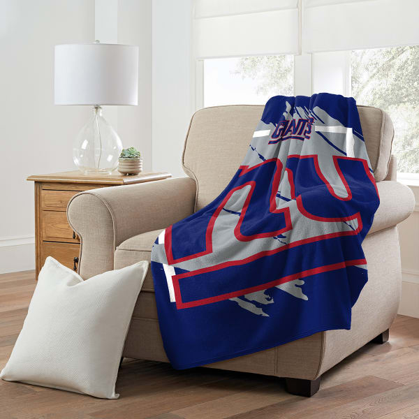 New York Giants Raschel Throw