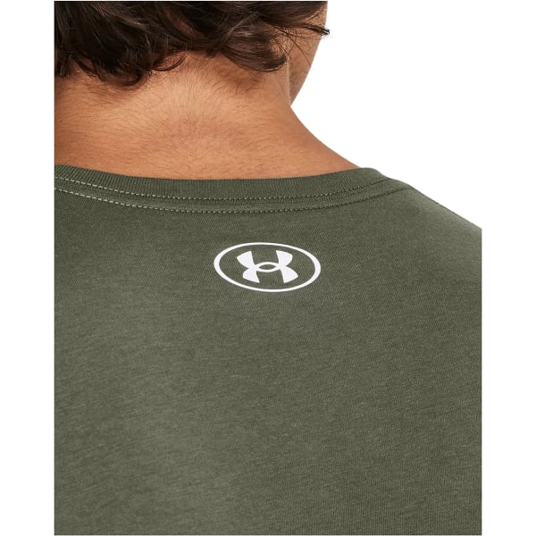 UNDER ARMOUR Men's UA Camo Chest Stripe Short-Sleeve Tee