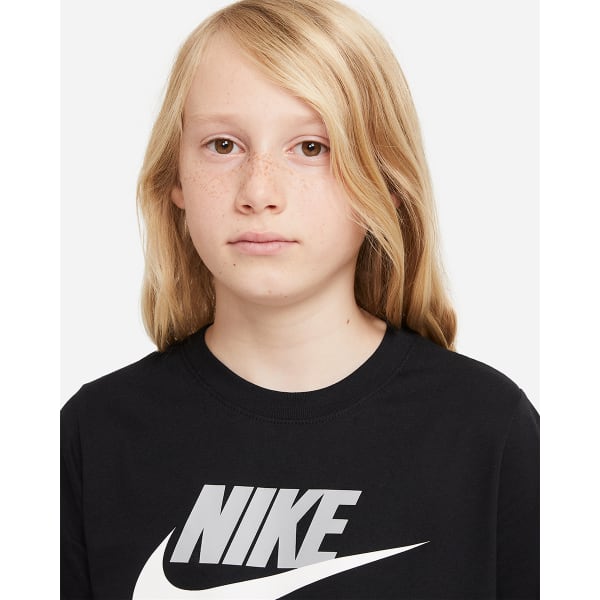 NIKE Big Kids' Short-Sleeve Tee