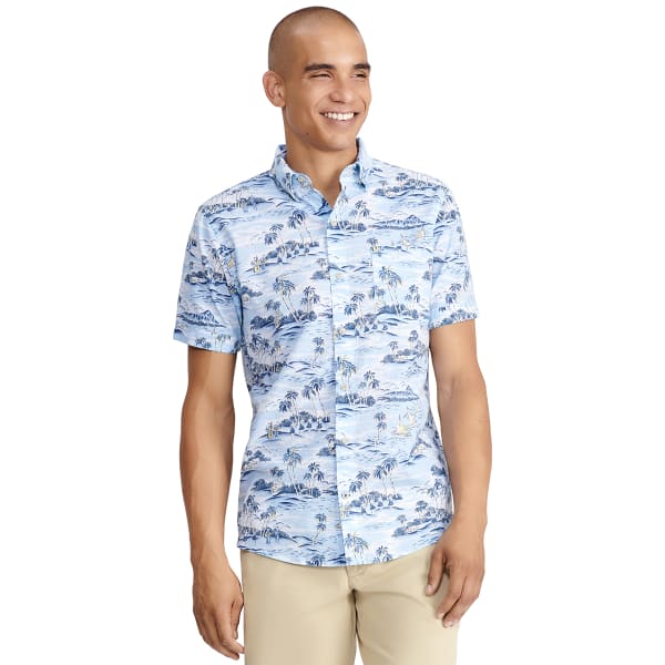 IZOD Men's Saltwater Chambray Classic Fit Short-Sleeve Button-Down