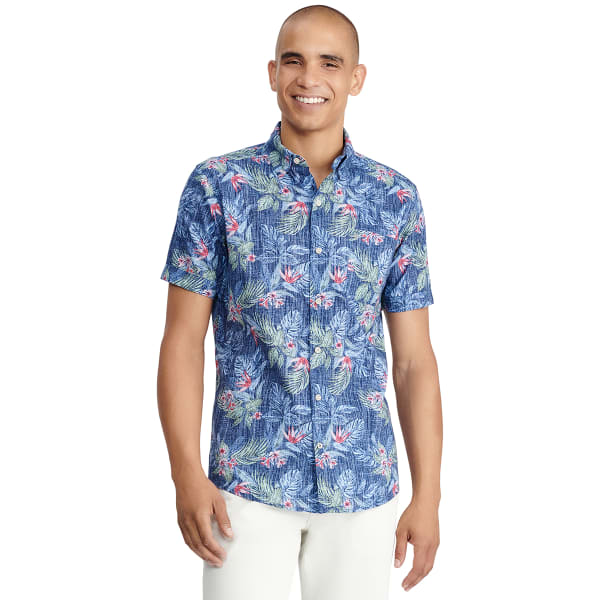 IZOD Men's Dockside Chambray Short-Sleeve Button Down