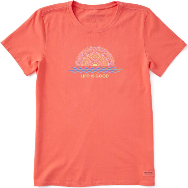 LIFE IS GOOD Women's Sundala Short-Sleeve Crusher Tee