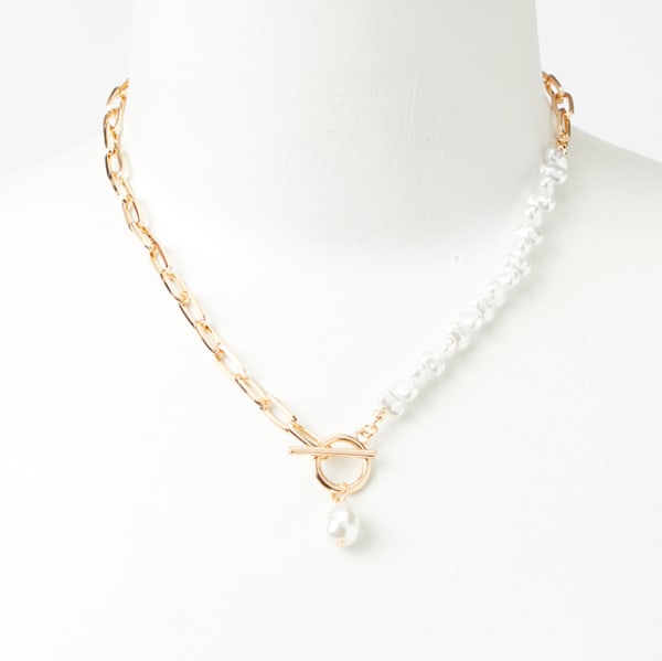 CHARMING CHARLIE Gold Chain Link Necklace