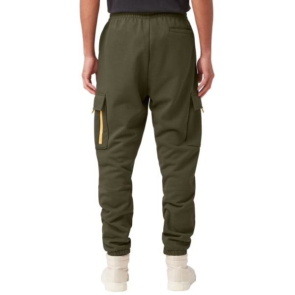 DICKIES Men's Relaxed Fit Fleece Cargo Sweatpants - Bob's Stores