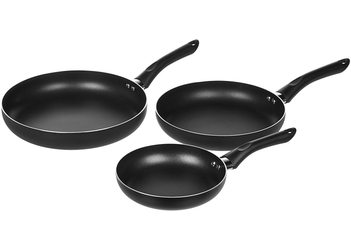 3-pc AmazonBasics Frying Pan Set