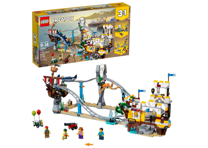 923-piece LEGO Pirate Roller Coaster Set