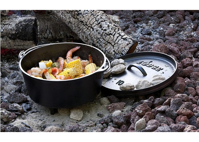 Lodge Cast Iron Deep Camp Dutch Oven