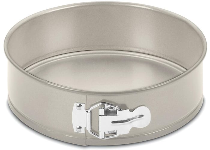 Cuisinart 9" Chef's Classic Nonstick Bakeware Springform Pan