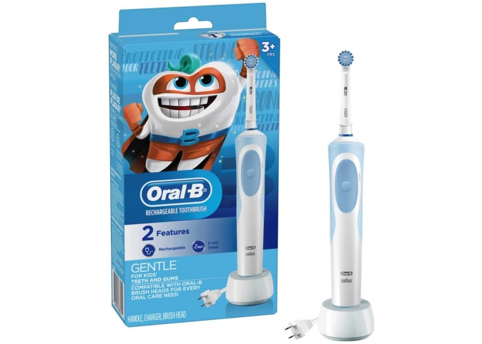 Oral-B Kids Electric Toothbrush With Sensitive Brush Head and Timer