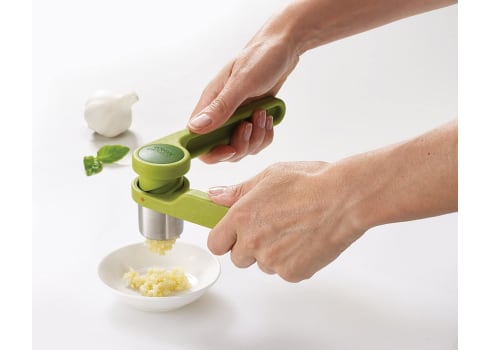 Joseph Joseph Helix Garlic Press Mincer