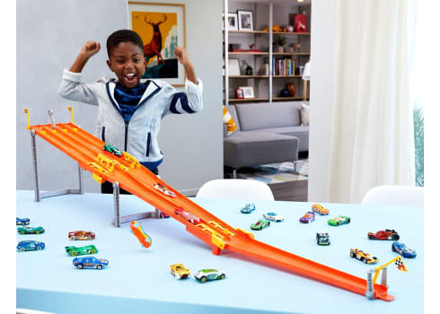 Hot Wheels 4-lane Elimination Race Track Set