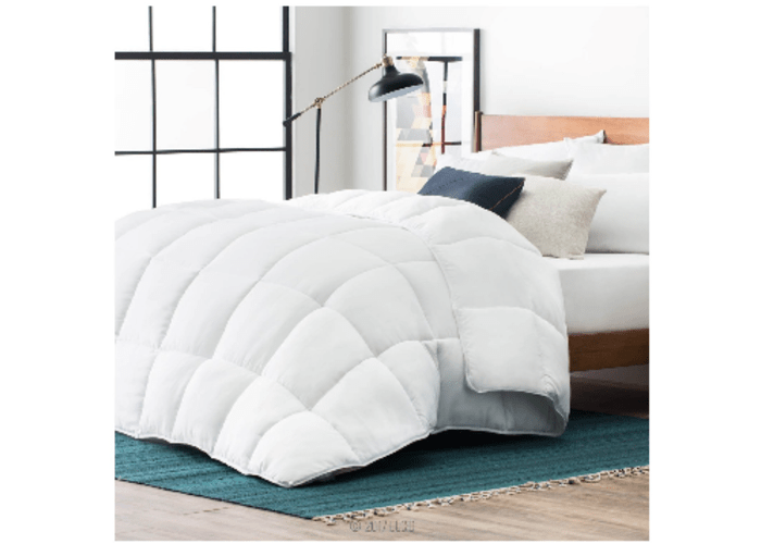 LUCID Down Alternative Comforter (Queen)
