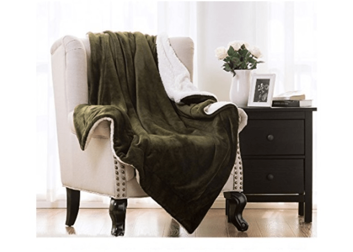 Bedsure 50x60 Sherpa Throw Blanket