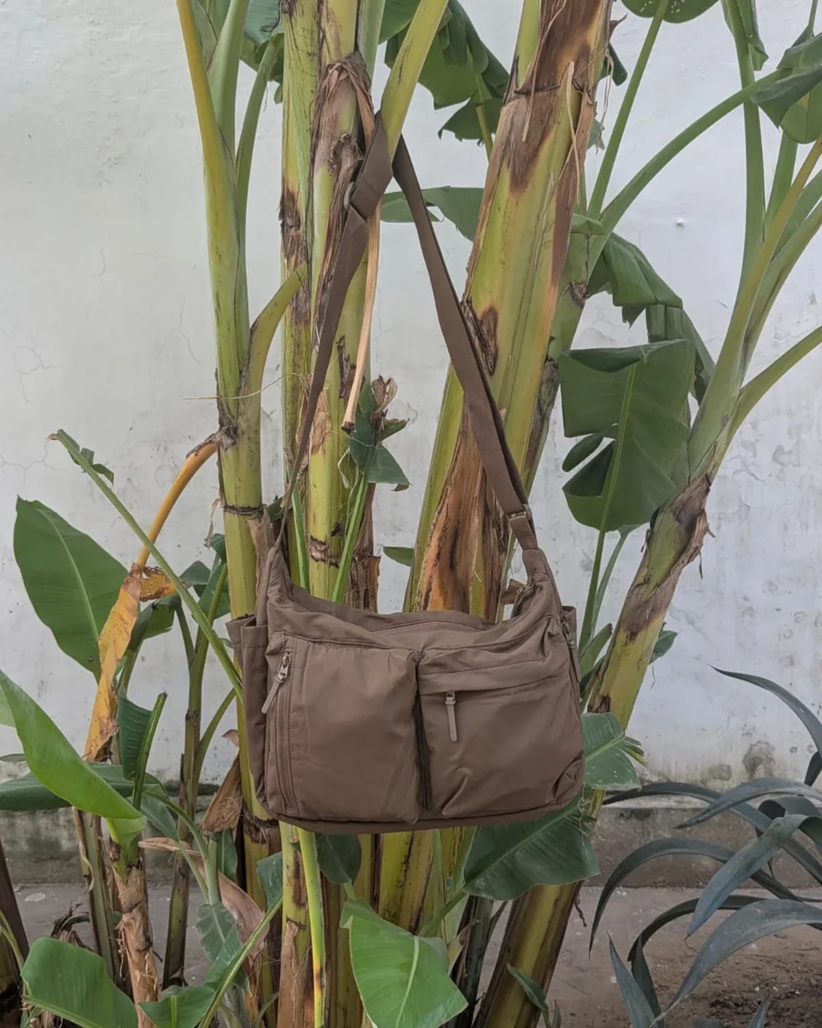 Roamer Messenger Bag thumb 4