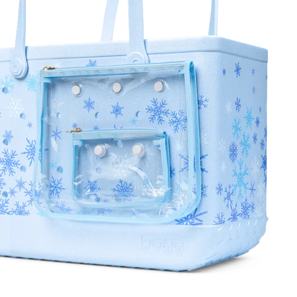 Original Bogg Bag - Snow Much Fun Blue Skies and Bogg Bag View 5
