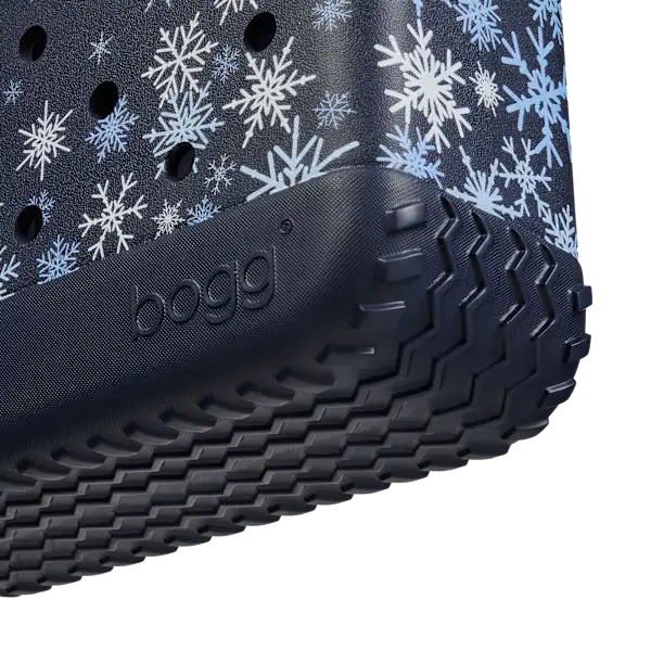 Bitty Bogg Bag - Snow Much Fun Navy Me Crazy View 4
