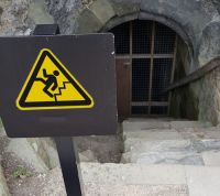 Warnung vor Treppe