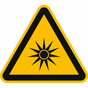 Warnung vor optischer Strahlung nach ISO 7010 (W 027)