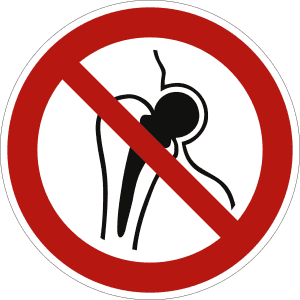 Verbot für Personen mit Metallimplantaten nach ISO 7010 (P 014)