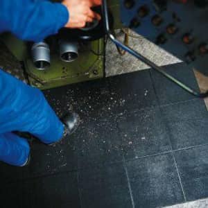 Antirutschmatte / Arbeitsplatzmatte YOGA INDUSTRIE mit geschlossener Oberfläche