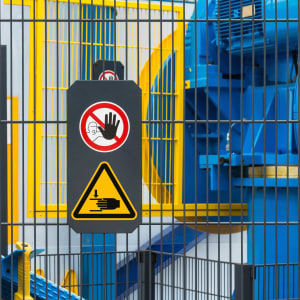 Maschinen-Warnschild Warnung vor Handverletzungen als Warnzeichen nach ISO 7010