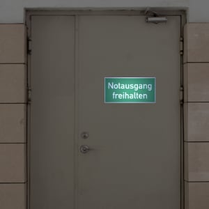 Notausgang freihalten