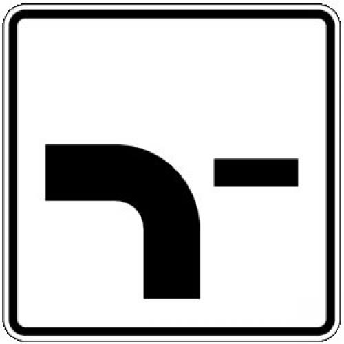 Verlauf der Vorfahrtstraße - Verkehrsschild VZ 1002-13