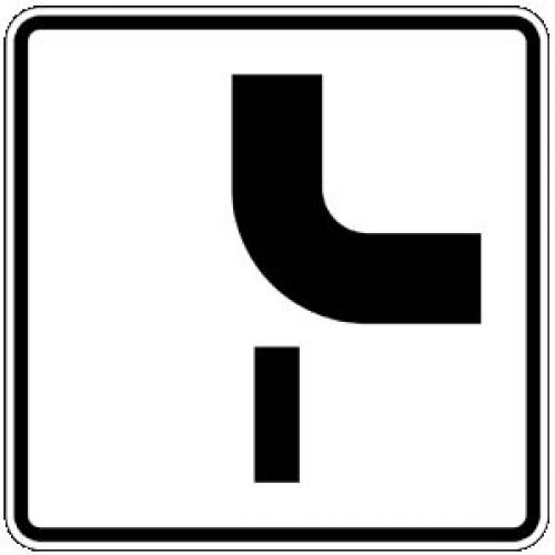 Verlauf der Vorfahrtstraße - Verkehrsschild VZ 1002-24