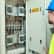 Warnetiketten Warnung vor Berührung der elektrischen Einrichtungen - Vorsicht!